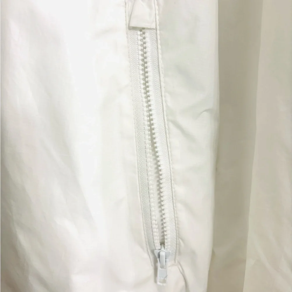 Nike Women's Utility Jacket in White - Picture 7 of 8